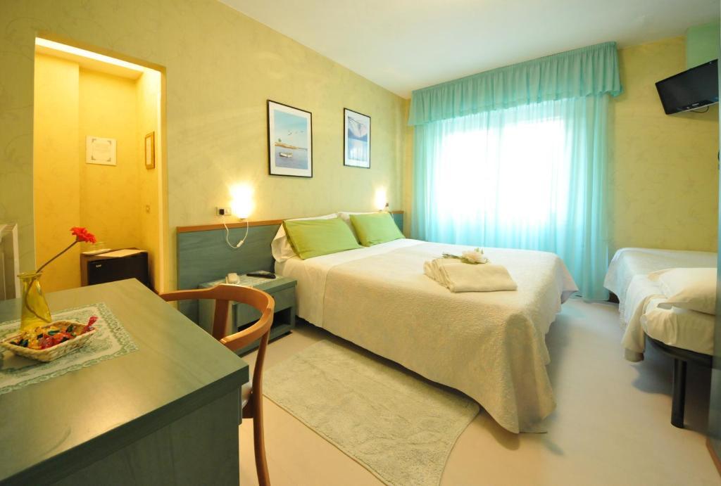 Hotel Manuela Cinquale Room photo